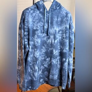 Beautiful Stylish Blue Tie-Dye Hoodie for Men, 3XL. Very good condition